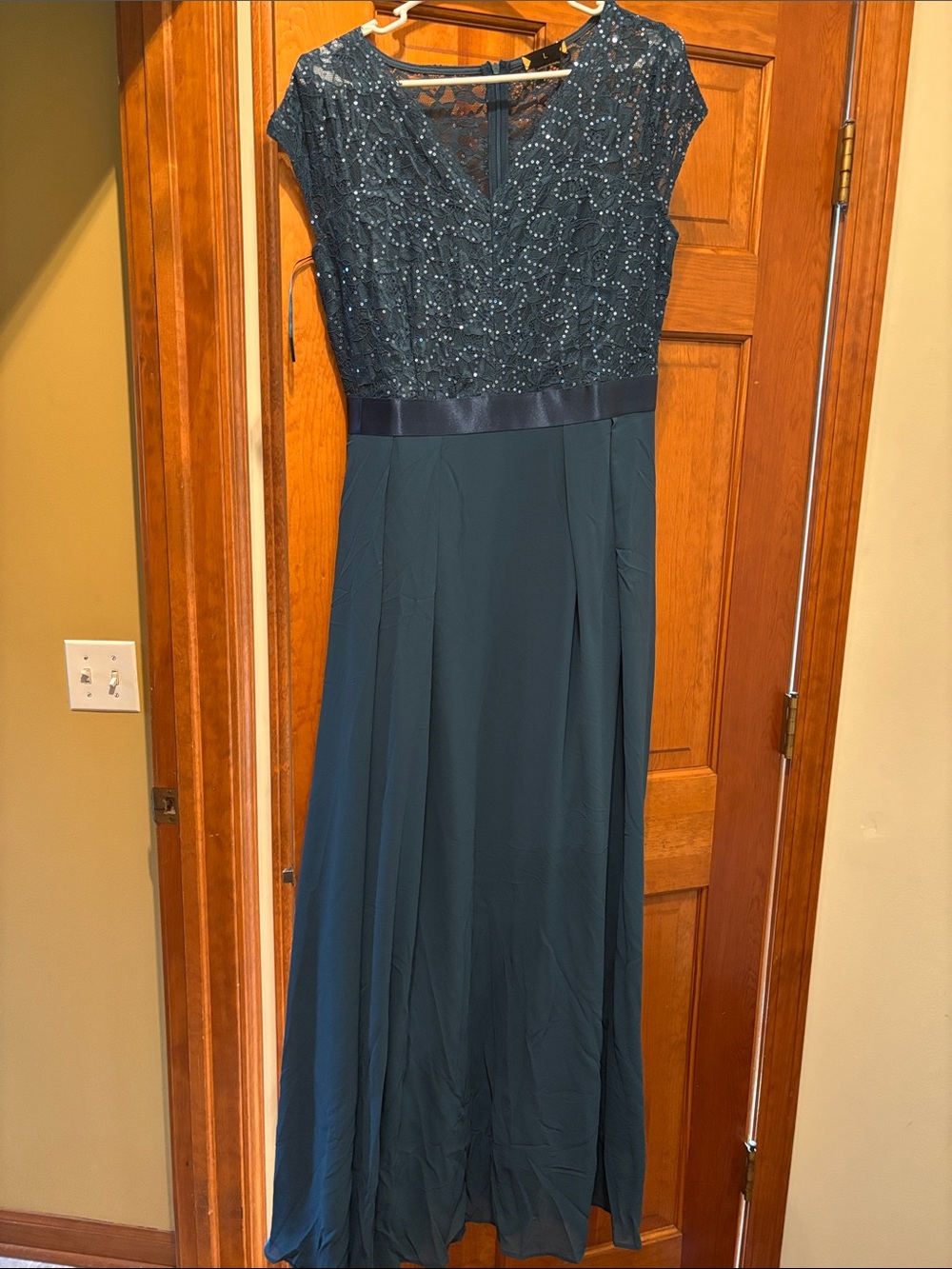 Miusol Teal Beaded V-Neck Maxi Dress